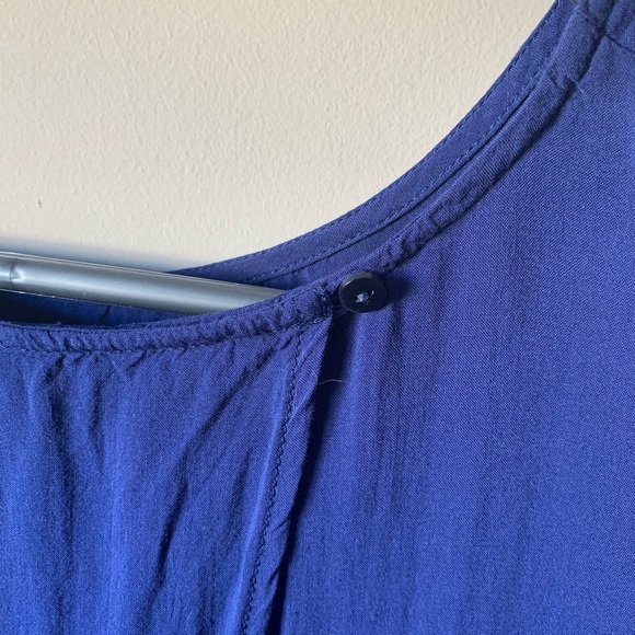 Old Navy open back short sleeve shirt size L - Picture 4 of 8